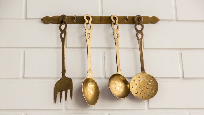 A Detailed Guide On How To Clean Brass Handicraft Items At Home? –  eCraftIndia